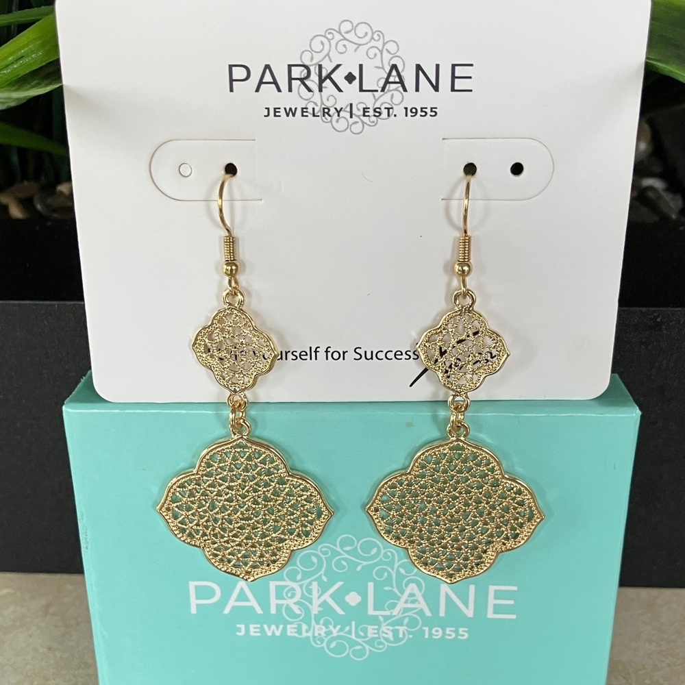 💛Park Lane Gold Moana Earrings💛